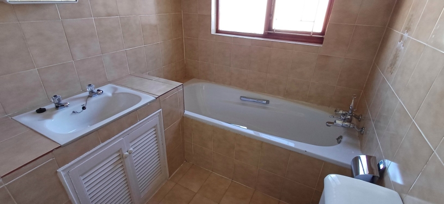 To Let 3 Bedroom Property for Rent in Hospitaalheuwel Free State